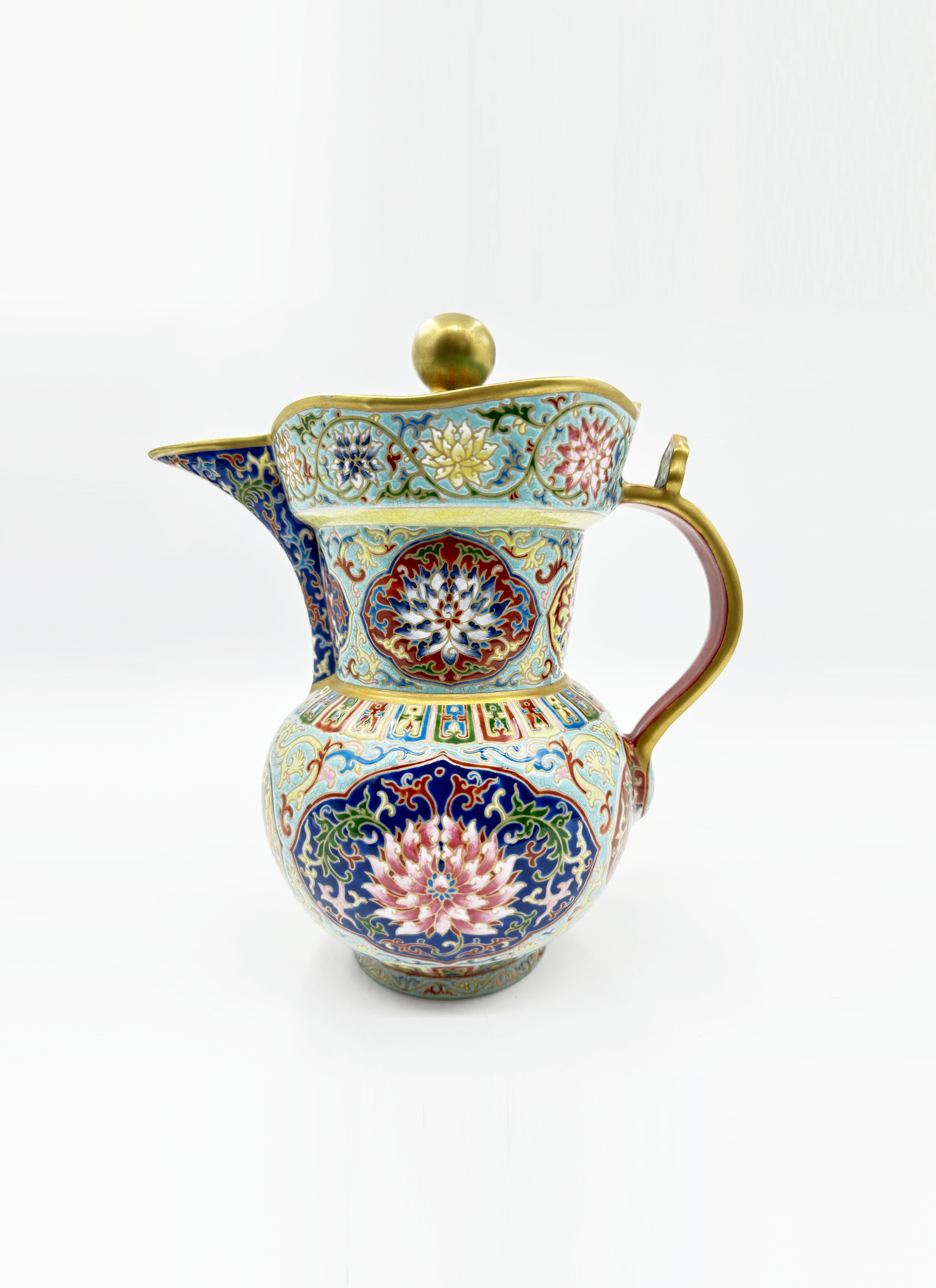 琺琅彩描金花卉紋僧帽壺